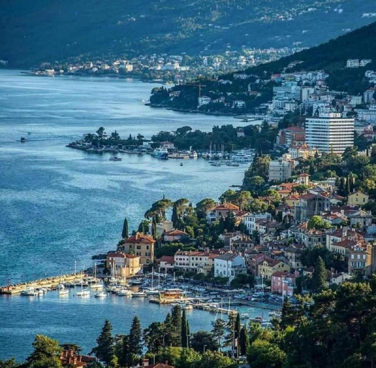 Haus Natura Jurdani Esterno foto